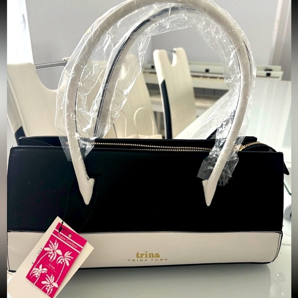 TRINA Turk Colorblock satchel with shoulder strap. Retail $138 - Picture 2 of 8